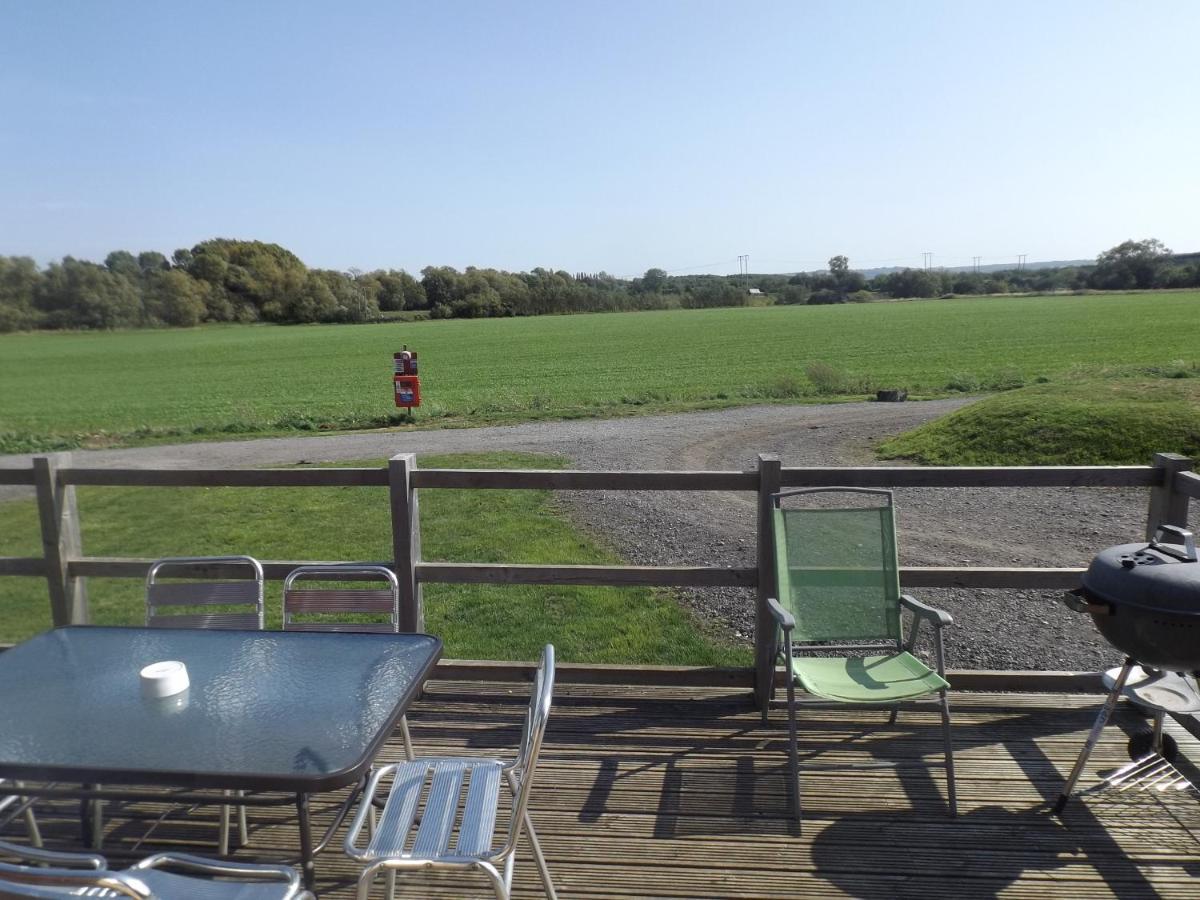 Your Home From Home On The Edge Of The Cotswolds イブシャム エクステリア 写真
