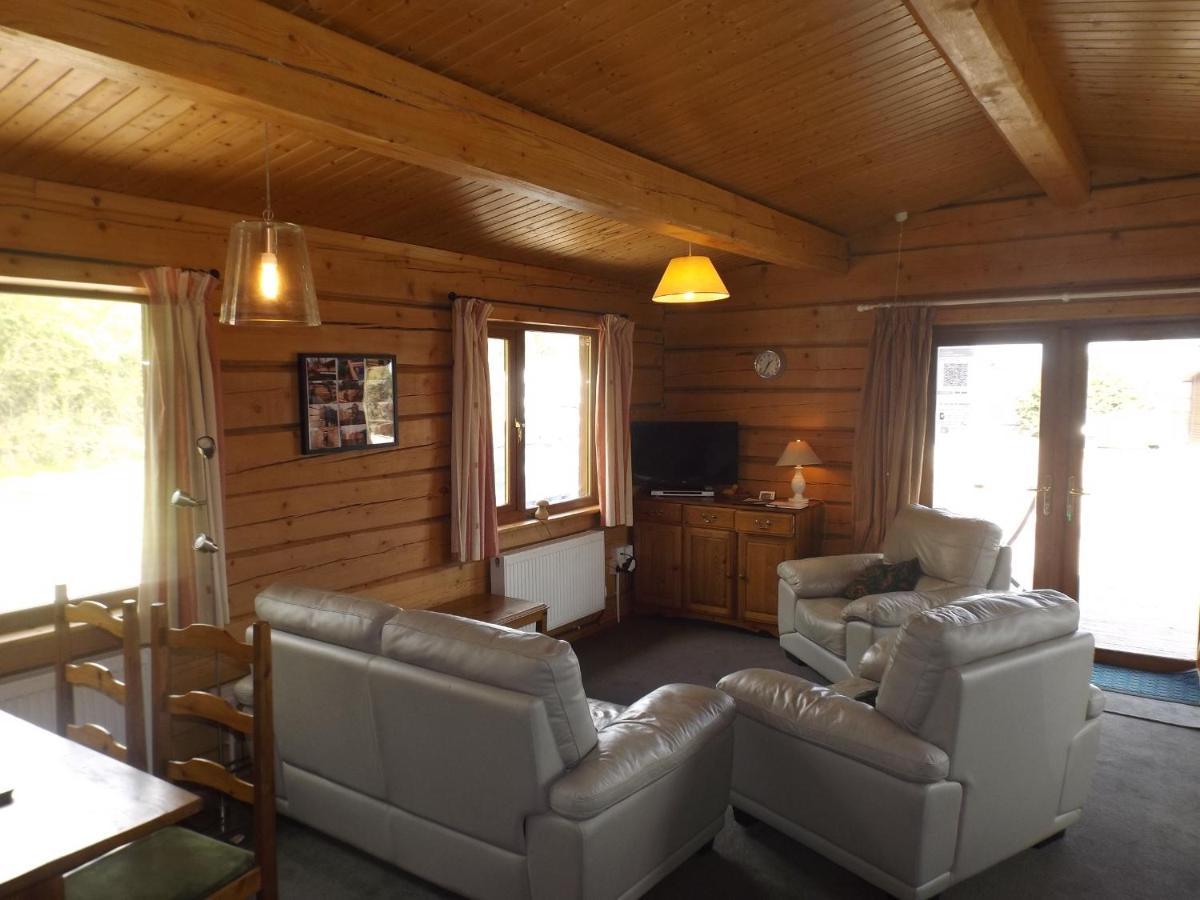 Your Home From Home On The Edge Of The Cotswolds イブシャム エクステリア 写真