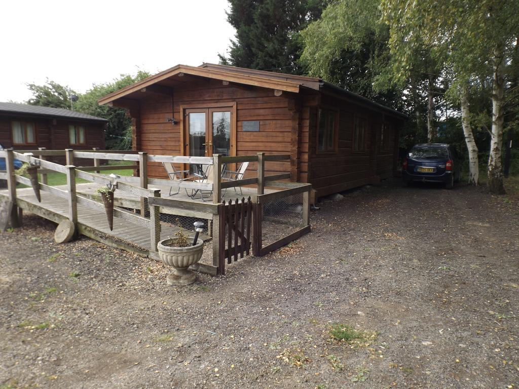 Your Home From Home On The Edge Of The Cotswolds イブシャム 部屋 写真