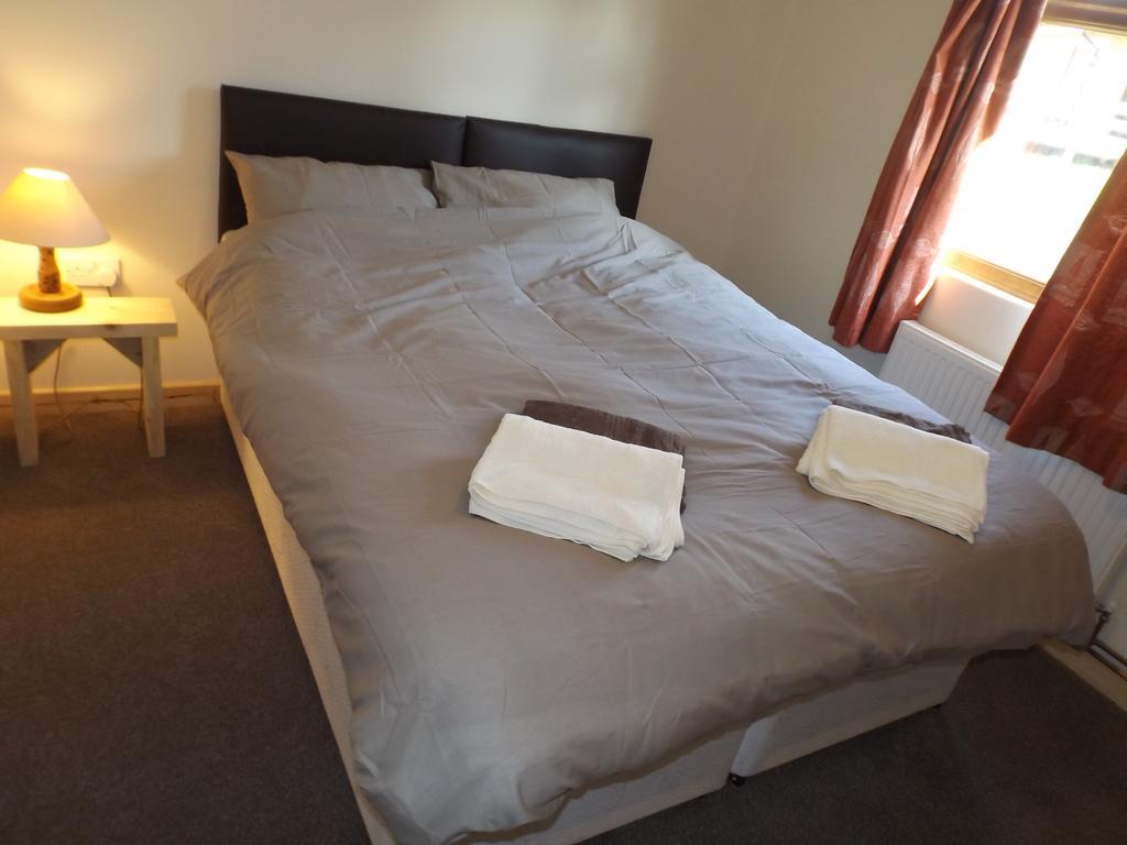 Your Home From Home On The Edge Of The Cotswolds イブシャム 部屋 写真